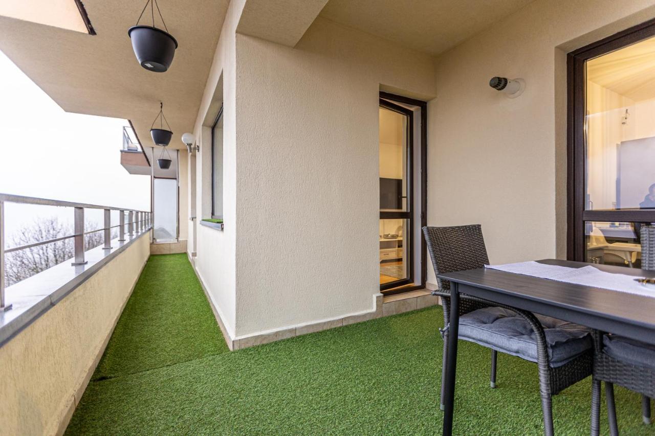 Apartment Maza *